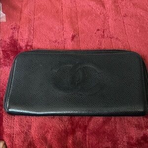CHANEL Black Textured Leather Wallet